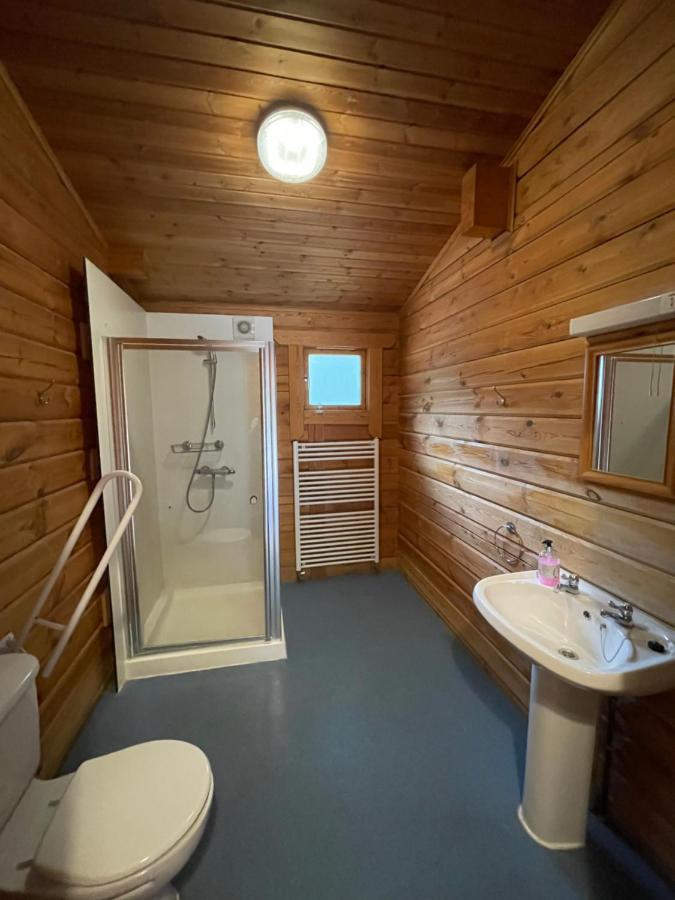 Avon Tyrrell Outdoor Activity Centre Villa Bransgore Exterior photo